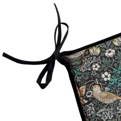 Taps toelopende zitkussen Strawberry Thief Navy | William Morris Print Zitkussens