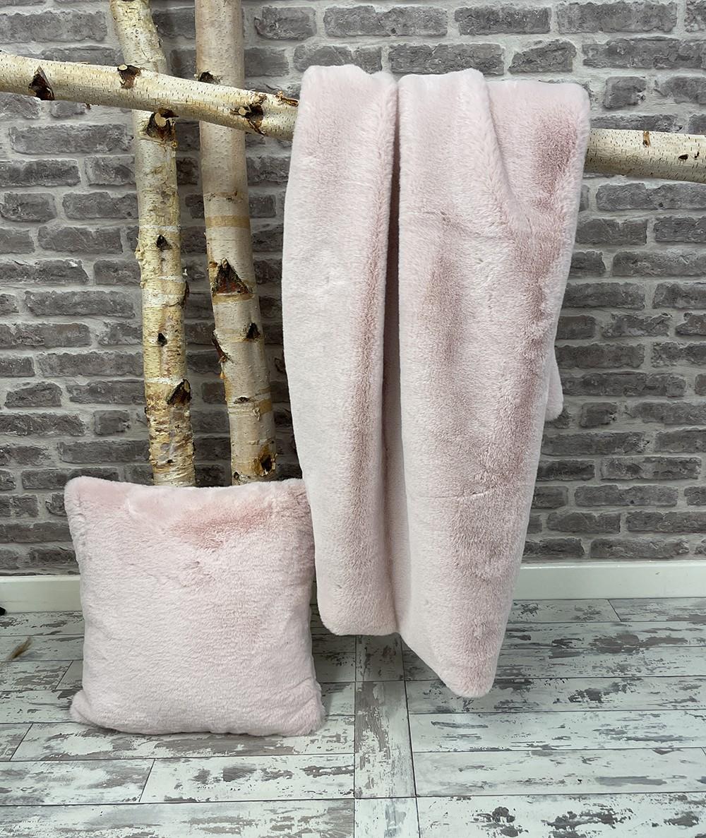 Richmond Pink Fur Throw Large Faux Fur Blanket Pale Pink Bedspread