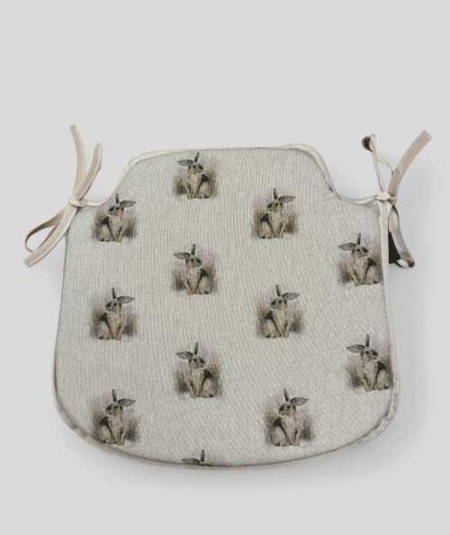 Spindle shaped seat pads with a small rabbit design