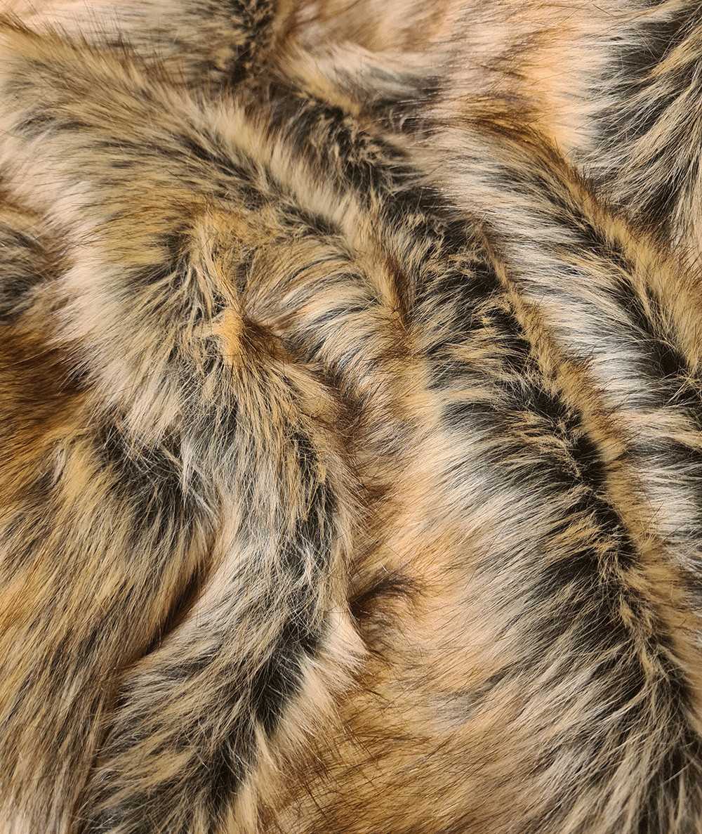 Luxury long-haired multi-tonal brown fur fabric