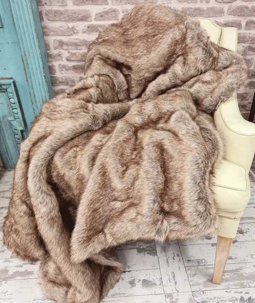 Mottled Brown Faux Fur Throw