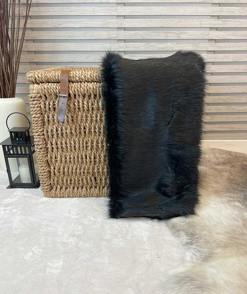 Plain Black Faux Fur Bed Runner Plain Black Faux Fur Bed Runner