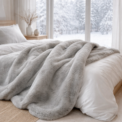 Luxuriöse Taupe-Fell-Decke | Synthetische Felldecke | Richmond Taupe