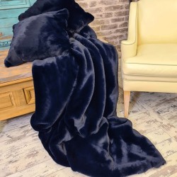 Navy Faux Fur Throw | Richmond Navy Fur Throw | Jeté en fourrure bleue