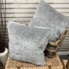 Coussins en fausse fourrure grise | Coussins gris | Coussins décoratifs en fourrure gris cendre