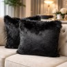 Coussins en fausse fourrure noire | Coussins de canapé noirs | Oreillers en fourrure noire