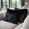 Coussins en fausse fourrure noire | Coussins de canapé noirs | Oreillers en fourrure noire
