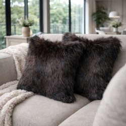 Coussins en fausse fourrure | Housses de coussin marron | Coussins de canapé en fourrure d'ours brun