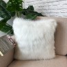 Coussins en fausse fourrure crème | Coussins crème | Housses de coussin Deluxe Polar