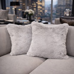 Cuscini in Pelliccia Sintetica Richmond Taupe | Cuscini in Pelliccia Taupe | Cuscini Grigio Chiaro