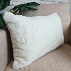 Richmond Cream Rectangular Fur Cushions | Rectangular Faux Fur Cushions |
