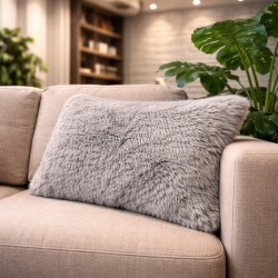 Ash Rectangle Fur Cushions | Rechthoekige Grijze Imitatiebont Kussens