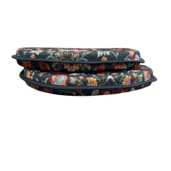 Coussins de siège en forme de D en tapisserie William Denim | Coussins de siège bleus en forme de D