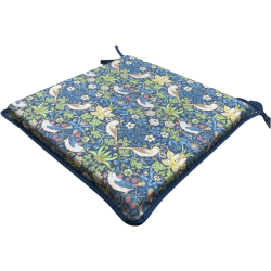 Quadratisches Sitzkissen Strawberry Thief Navy | Rote quadratische Sitzkissen mit Bändern