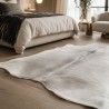 Grande tappeto in pelle di mucca grigio chiaro | Pelle di mucca grigio pallido | Pelo grigio su pelle