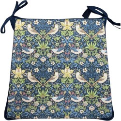 Taps toelopende zitkussen Strawberry Thief Navy | William Morris Print Zitkussens