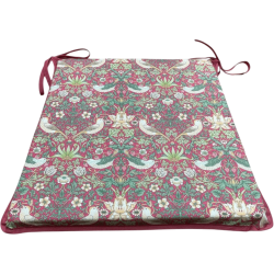 Tapered Seat Pad Strawberry Thief Crimson | William Morris Sitzkissen
