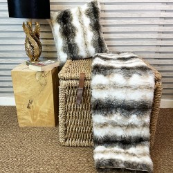 SALDI! Copriletto in Finta Pelliccia di Lupo Italiano | Copriletto a Righe in Pelliccia