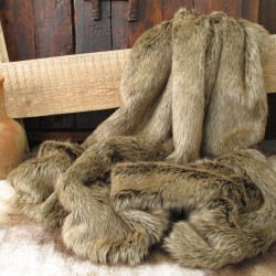 UITVERKOOP! Mink Faux Fur Bed Runner | Bruine Faux Fur Bed Runner