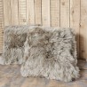 Paar Taupe Kussens van Echt Schapenvacht 40cm