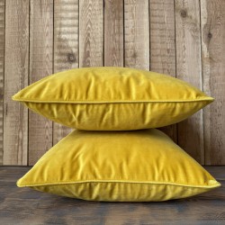 Cuscini Decorativi in Velluto Giallo Senape | Cuscini in Velluto Giallo Semplice