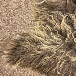 Tapis en peau de mouton islandais marron, Peau de mouton islandaise naturelle marron